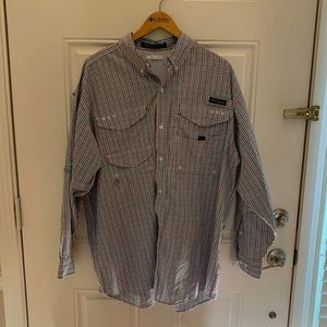 Columbia shirt Large